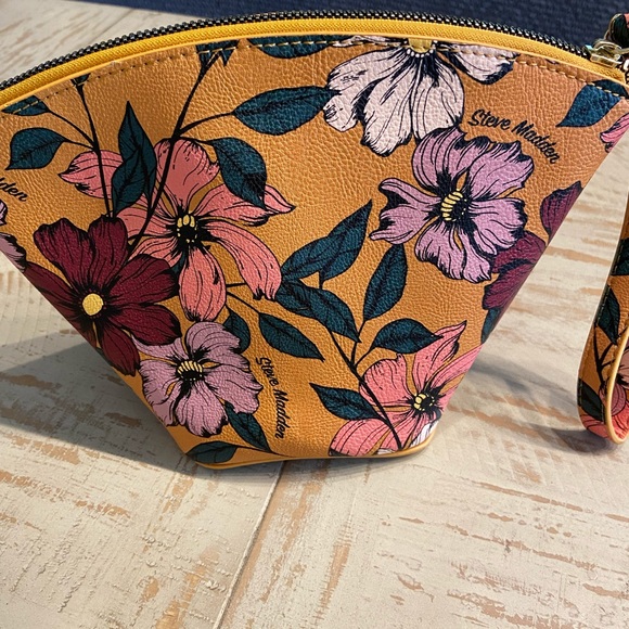 Steve Madden bag..NWOT - Picture 2 of 3